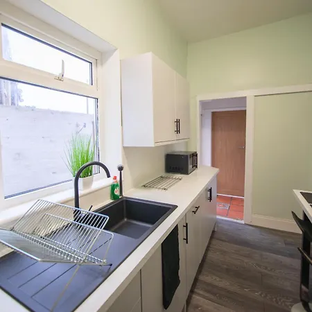 The Woodrouffee Retreat بيت للعطل