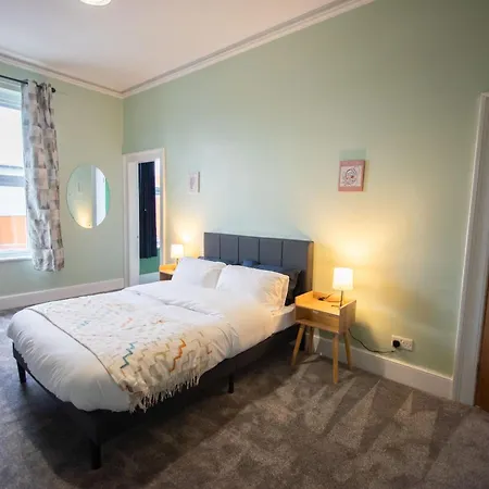 The Woodrouffee Retreat Holiday home